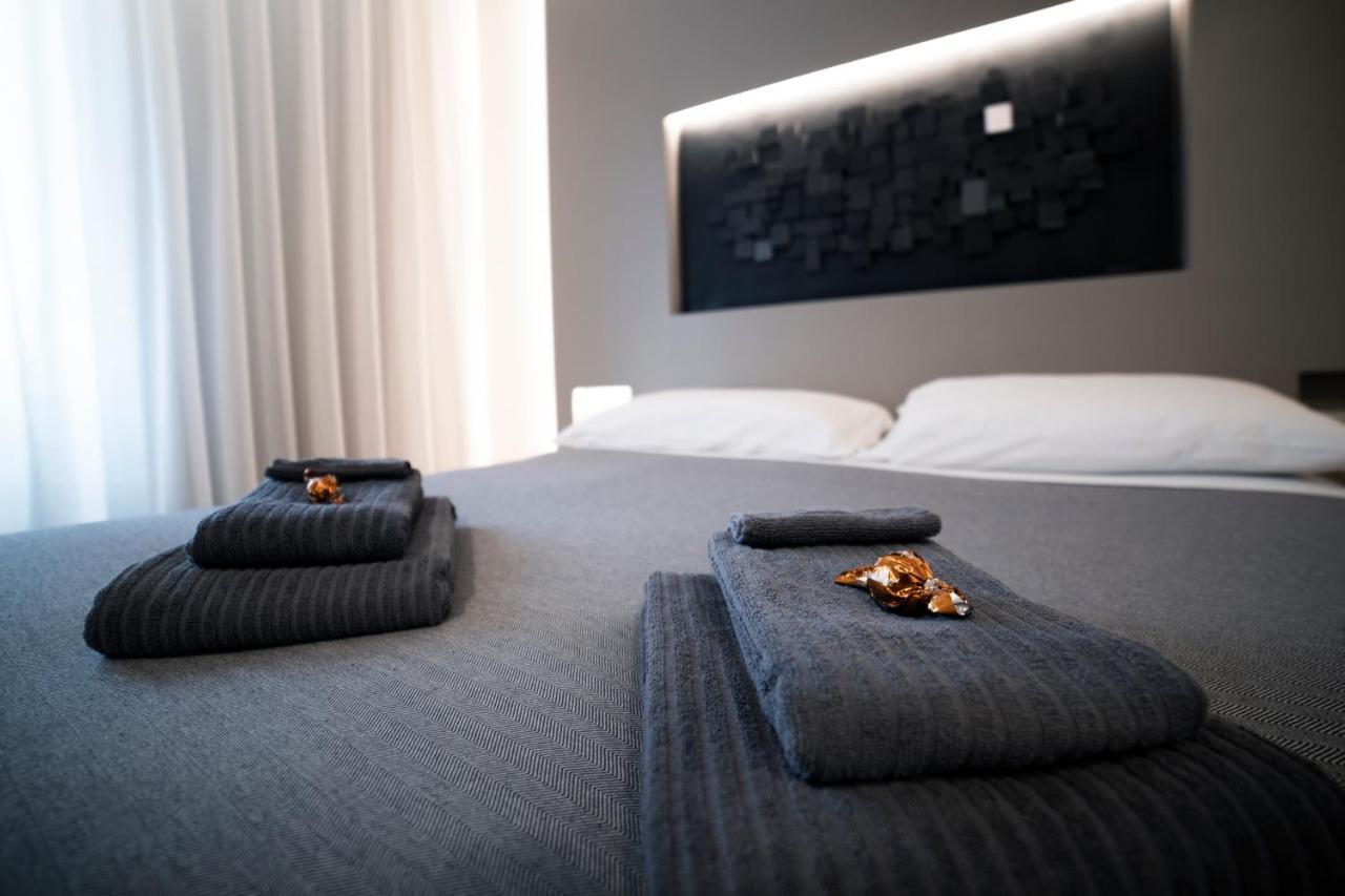 Lucrino 45 By Ale Guest house *