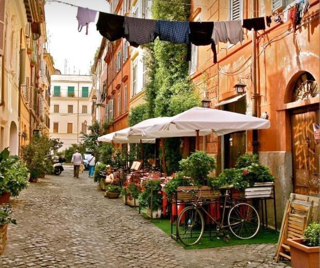 Lux Me - Jacuzzi&suites Trastevere *