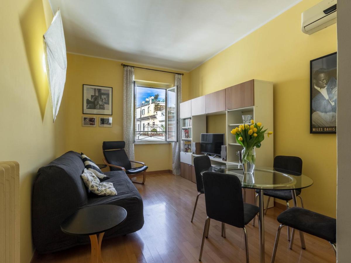 Apartment Domus Penna Rome