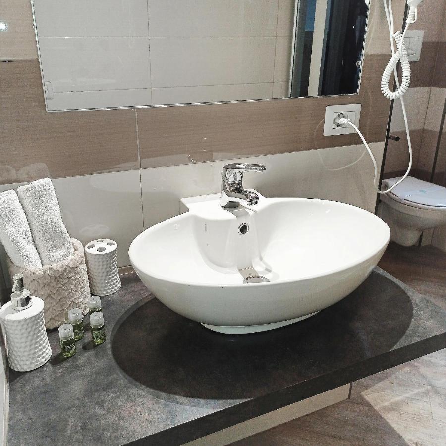 Domus Pio Xi Bed & Breakfast Rome