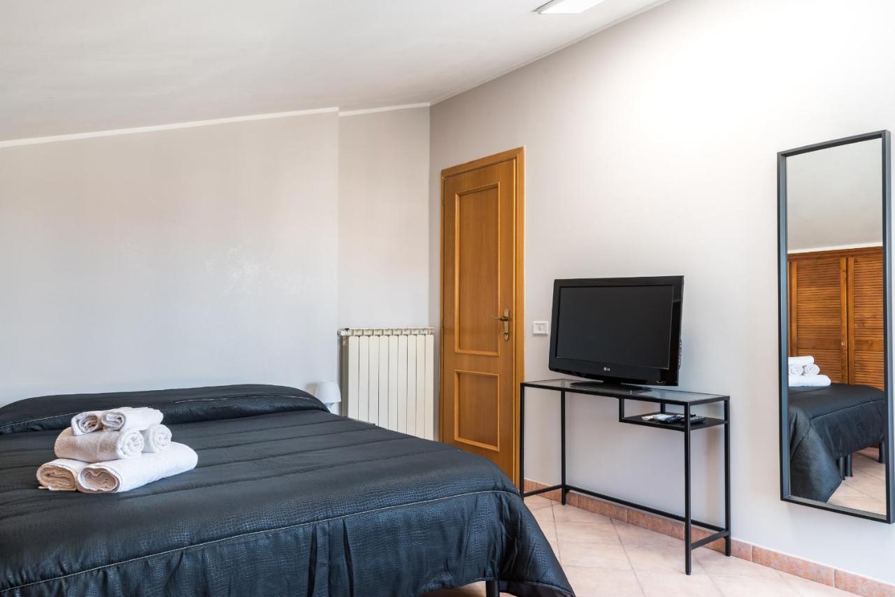Travelershome Ciampino&Morena Guesthouse Guest house