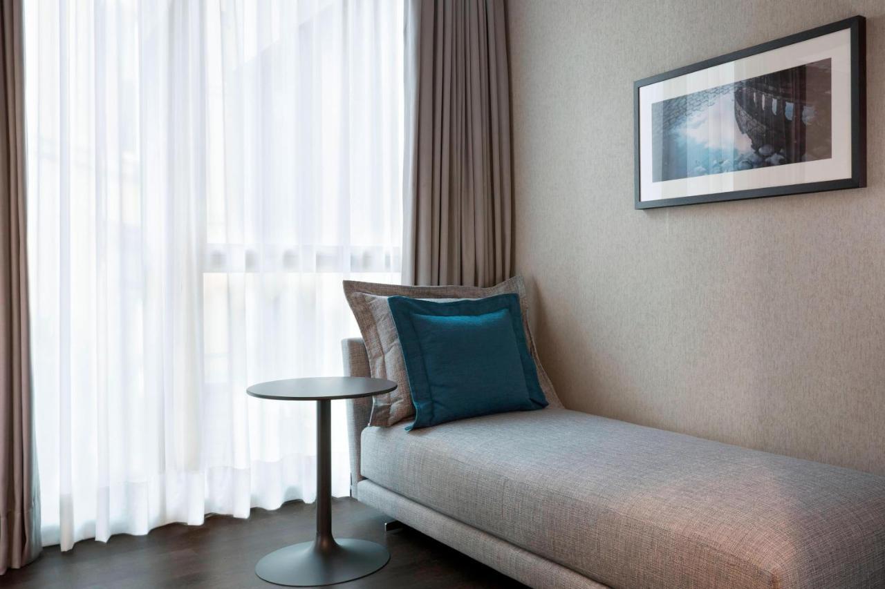 Le Meridien Visconti Hotel