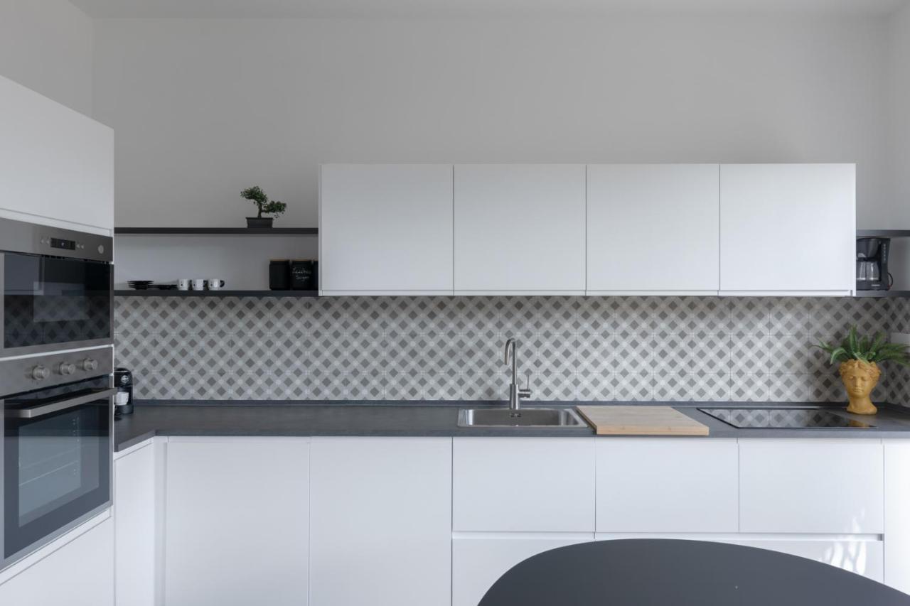 Gold Medals Flat Apartment