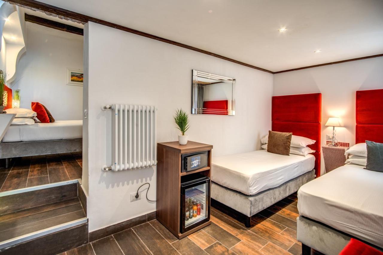 Tritone House 4* Rome