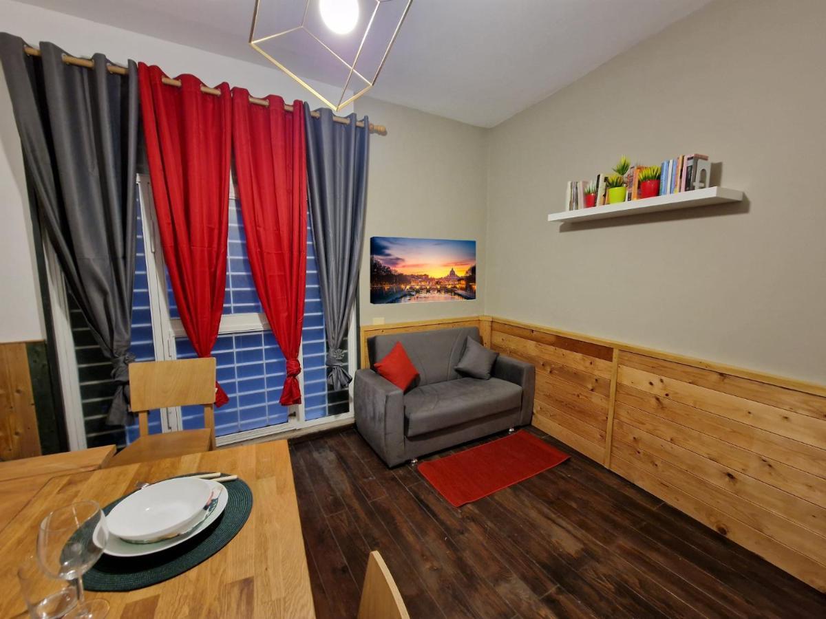 Giuditta San Pietro 52 Loft Holiday home