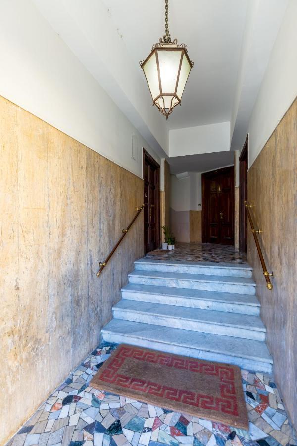 Assisi Style Flat Trastevere Apartment