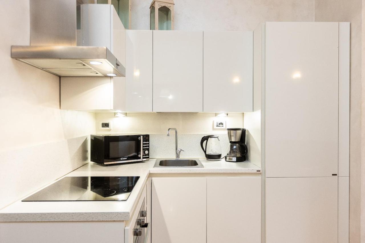 Saint Peter By In Apartment Rome