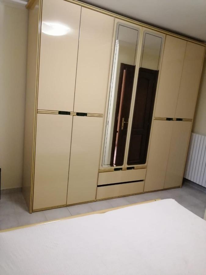 Indipendente In Grande Appartamento Roma