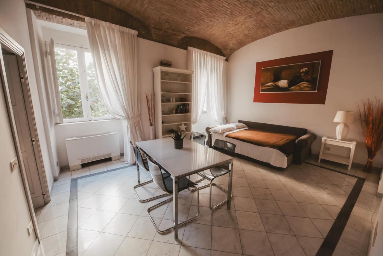 Trevi 86 Apartment *