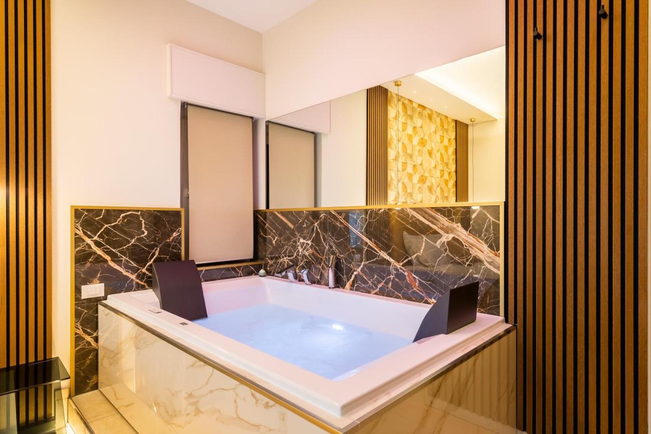 Albadea Suites&jacuzzi Guest house *