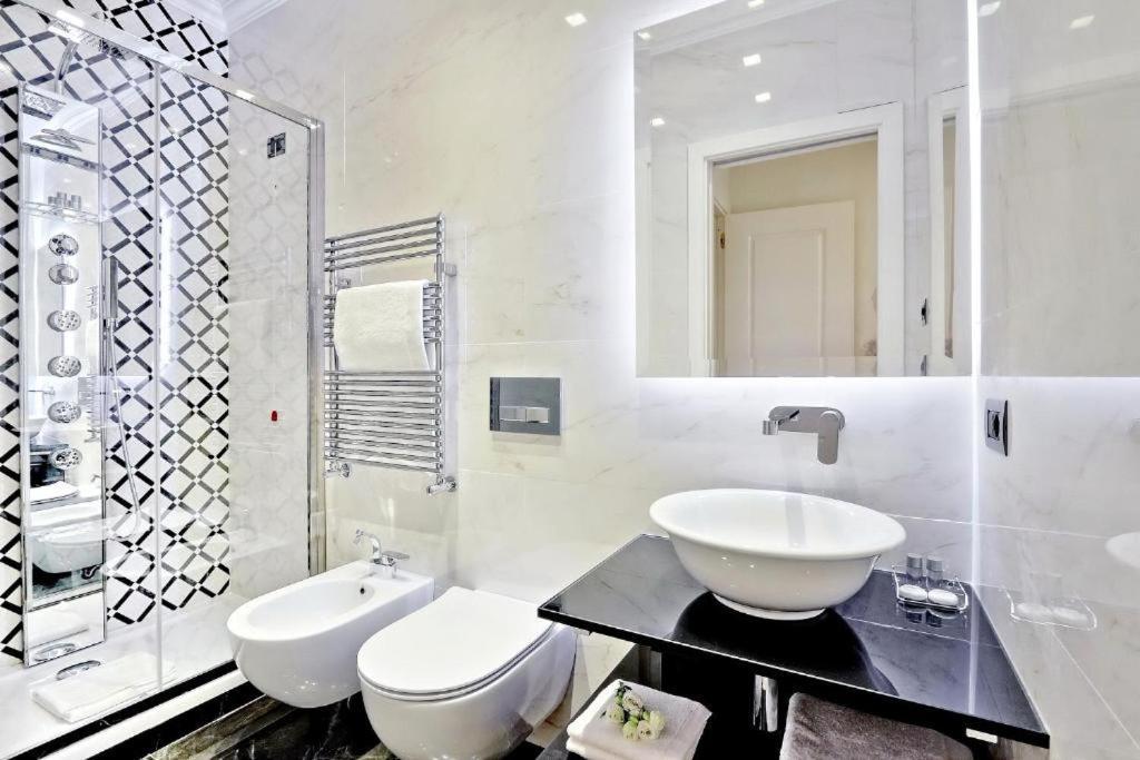 Qq House Santa Maria *
