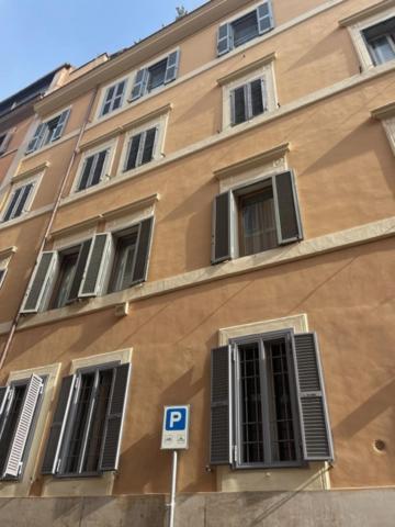 Residenza Clodio Spanish Steps Apartment