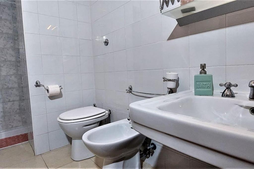 Penthouse Near Rome, Free Parking. Rome