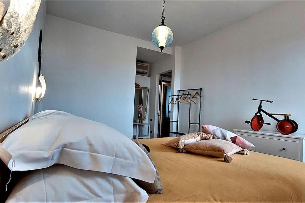Penthouse Near Rome, Free Parking.