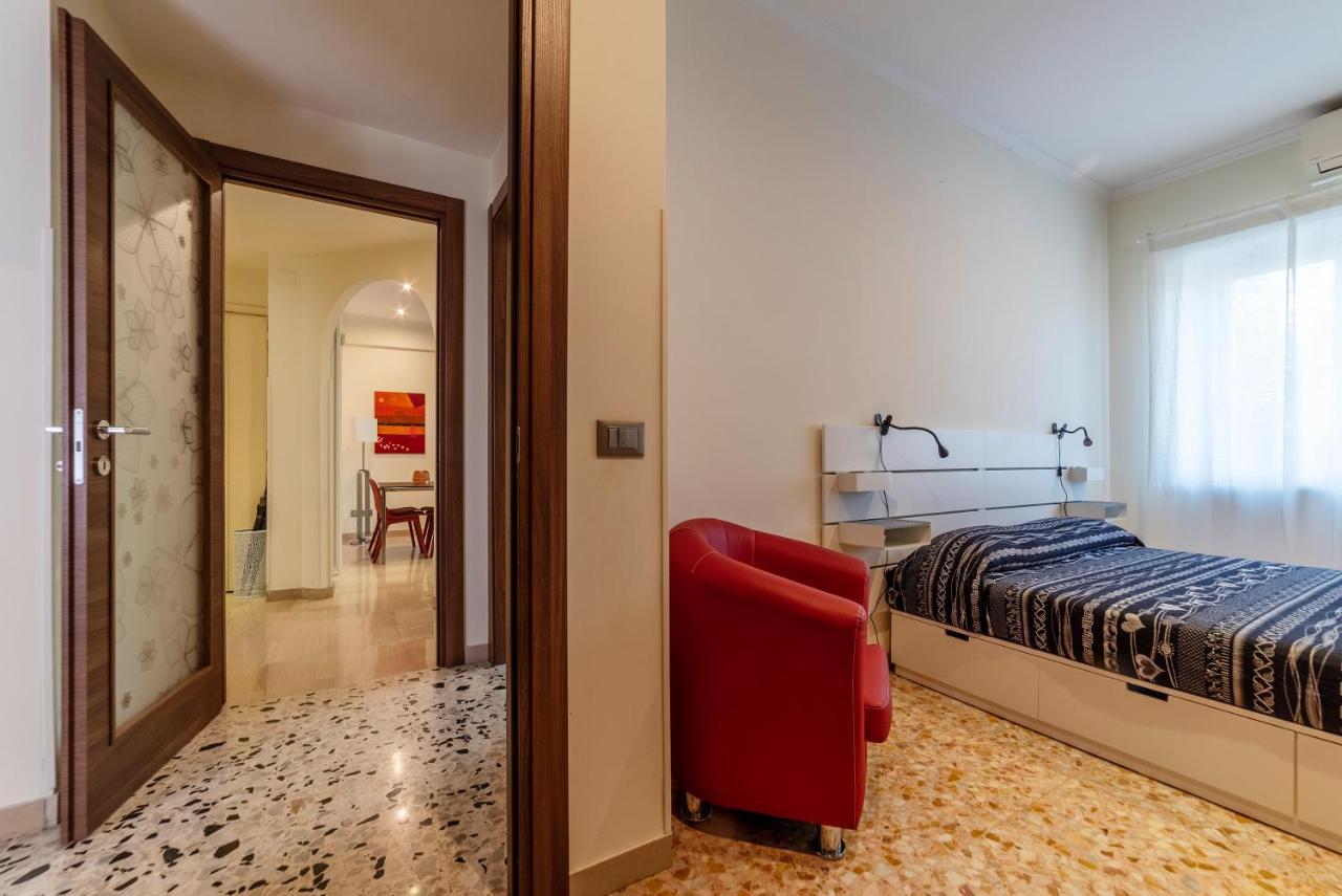 Apartment Santa Croce & Mm San Giovanni