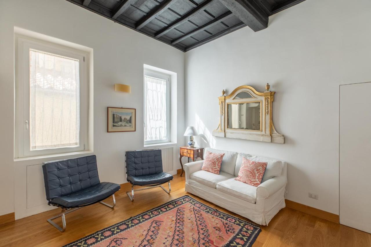 Apartment Iflat Colorfull Near Navona *