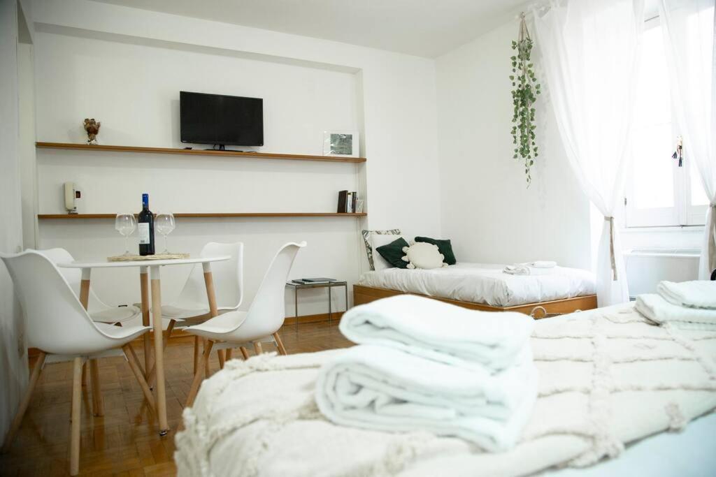 Shabby Shic Studio Al Palatino Apartment Rome
