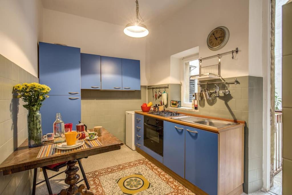 Monti Coliseum 2nd Floor 3 Bedroom Apartment *