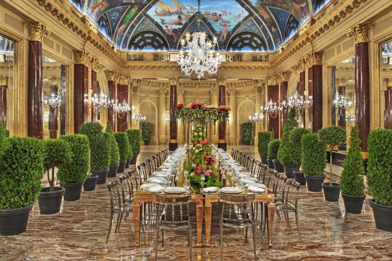 The St. Regis 5*