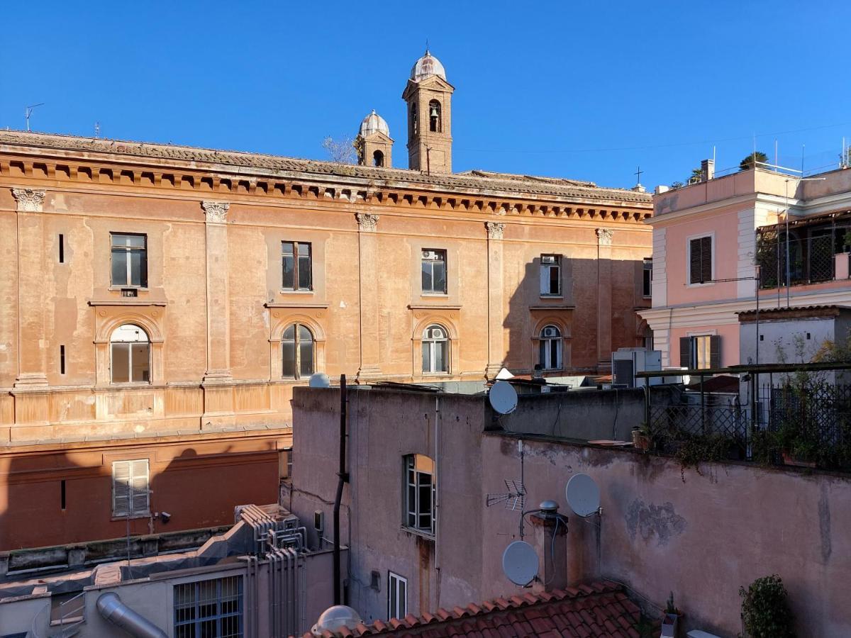 Piazza Di Spagna - Donata- Parking Appartamento