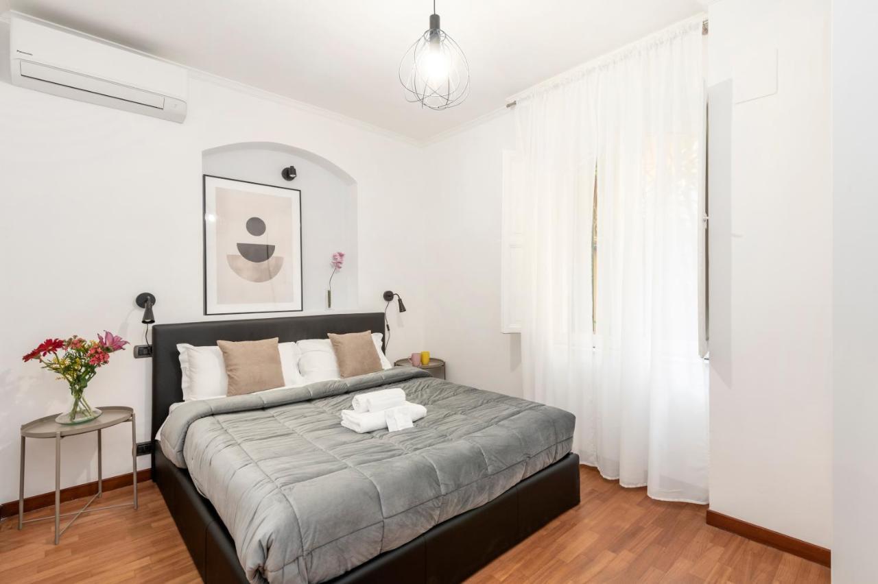 White Colosseo Bed & Breakfast