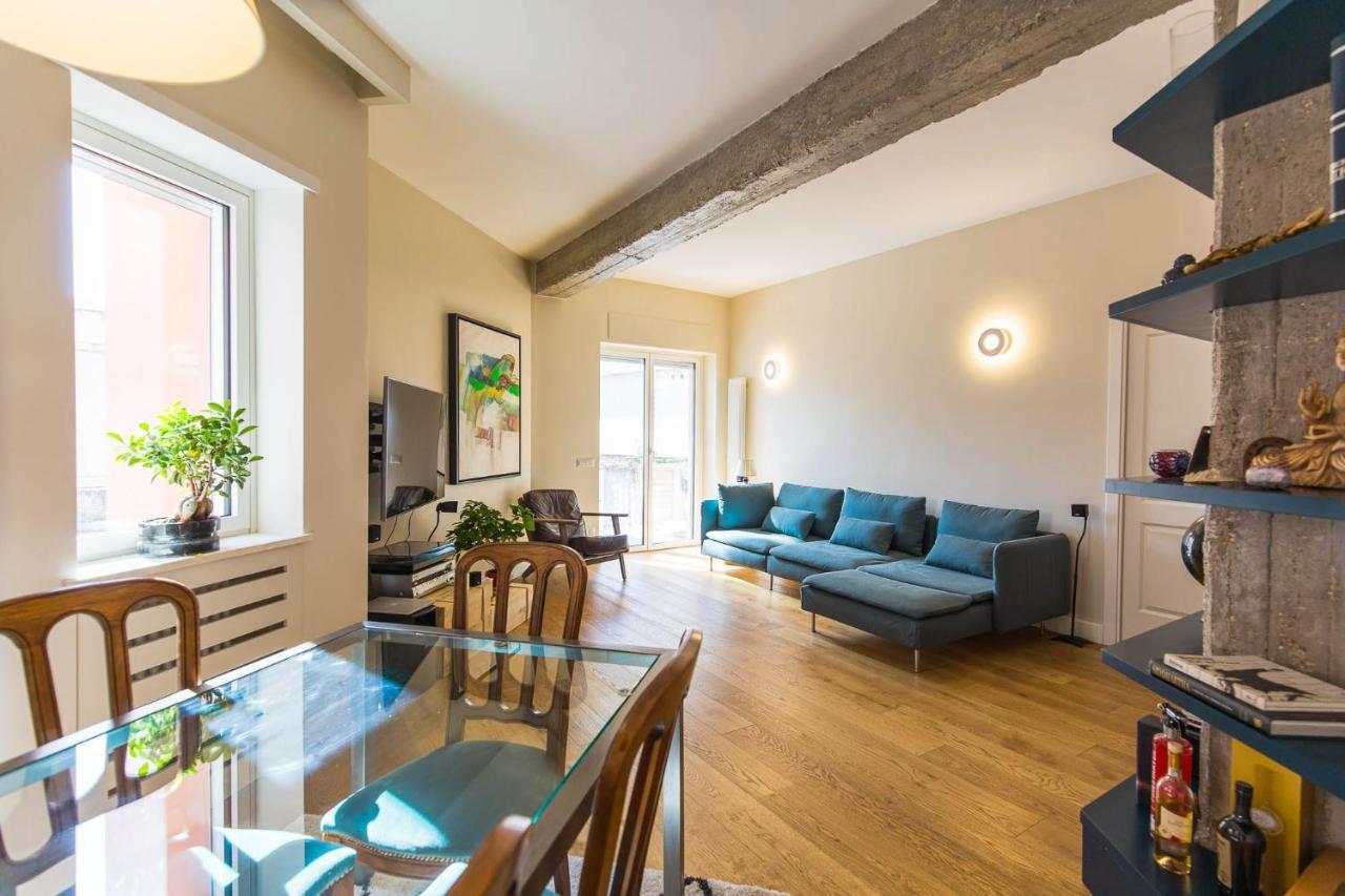 La Dolce Vita - Stylish Flat In Trastevere 100 Sqm