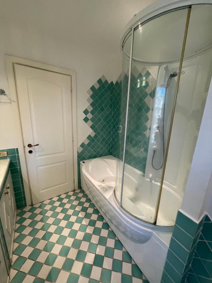 Vicario138 * Rome