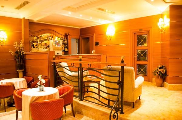 Clelia Palace Hotel 3*