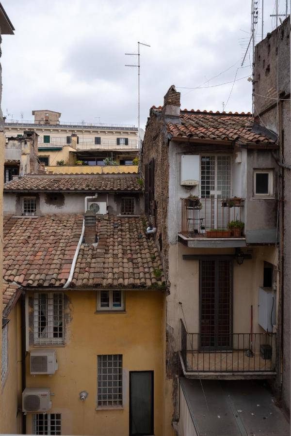 Trastevere Heart * Rome