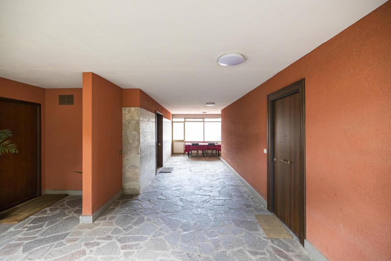 Luminoso Con Terrazzo A La Storta