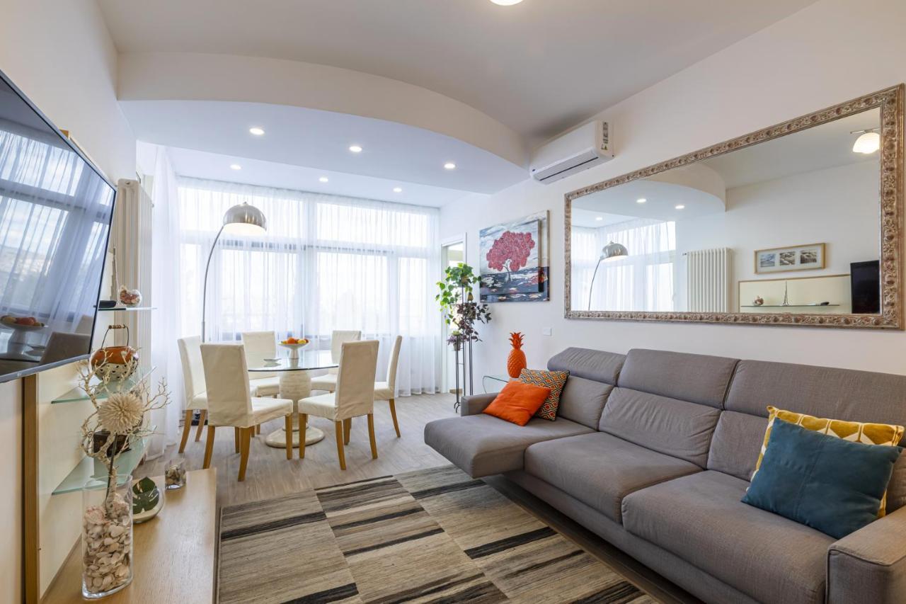 Luminoso Con Terrazzo A La Storta Apartment Rome