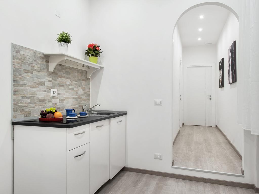 Black Colosseo Guest house Rome
