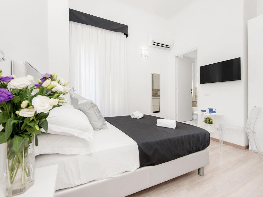 Black Colosseo Guest house *