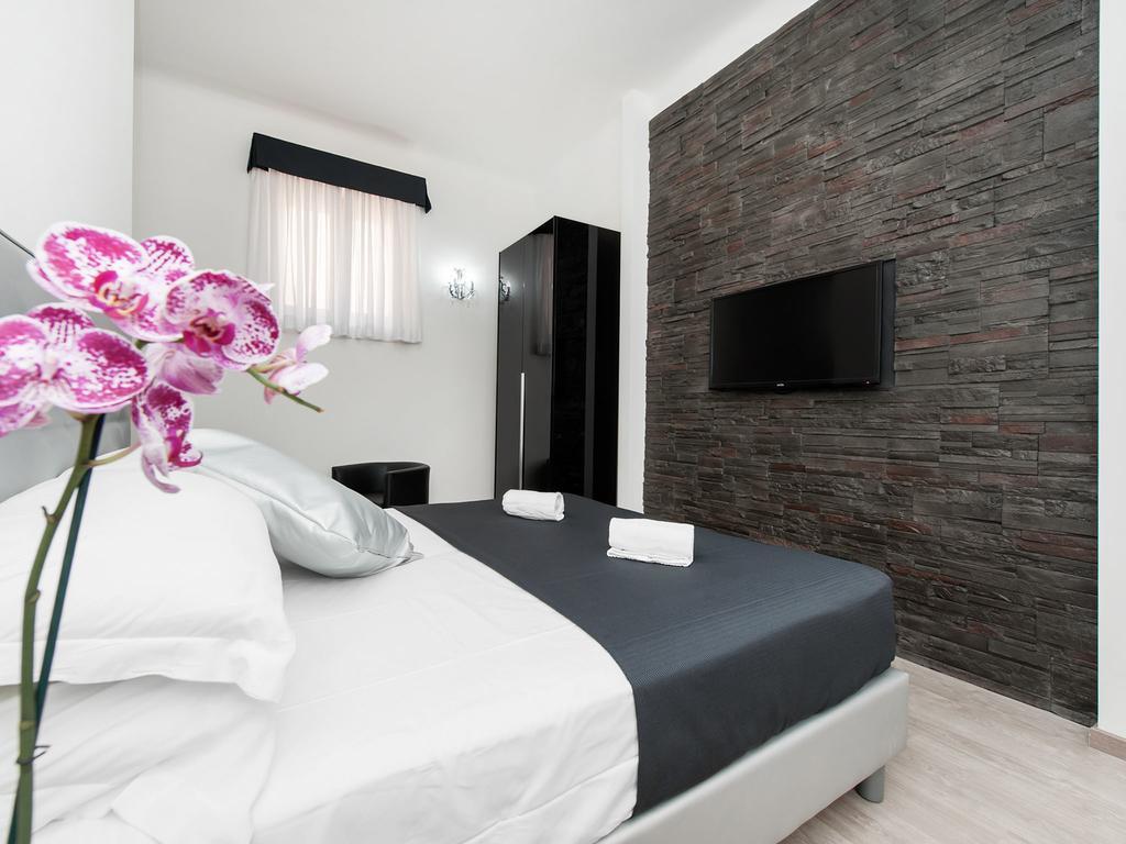 Guest house Black Colosseo *