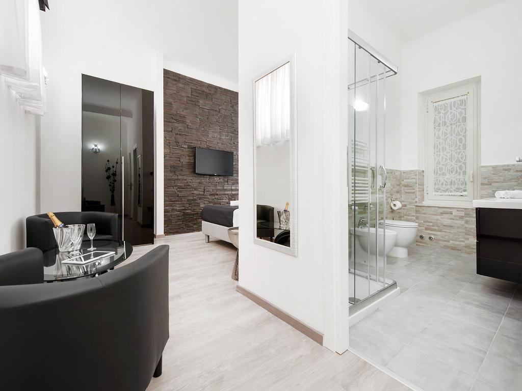 Black Colosseo Guest house *