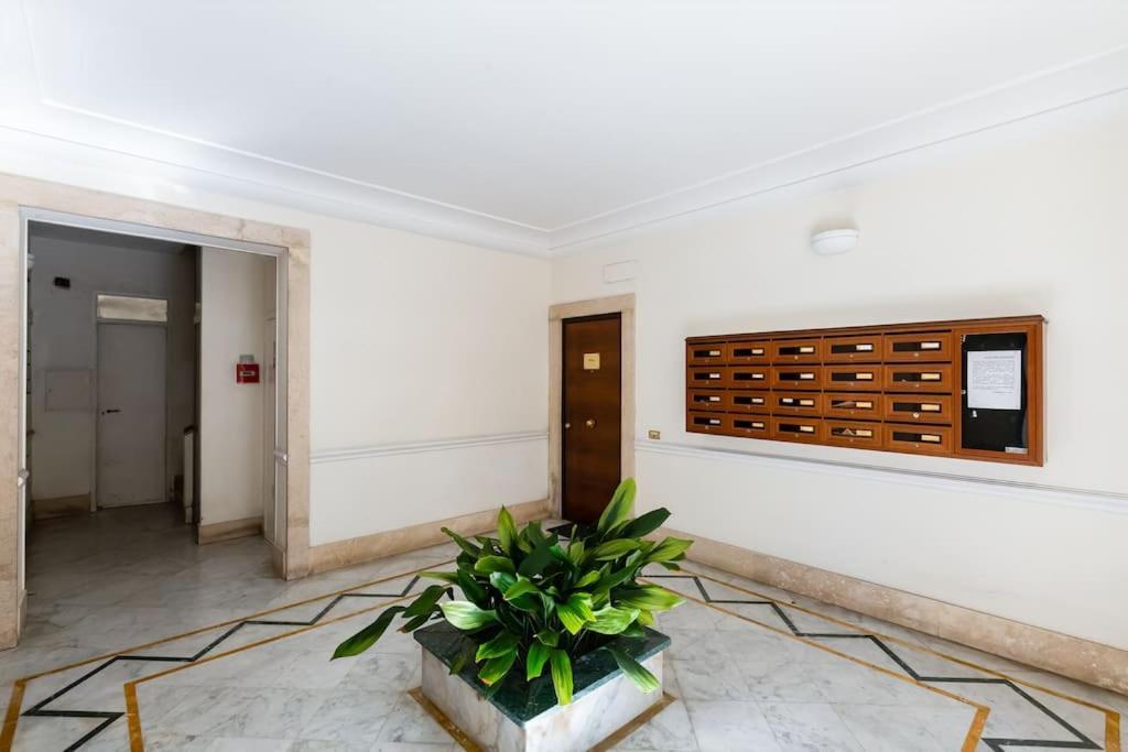 Apartment Classy In The Richest Rome
