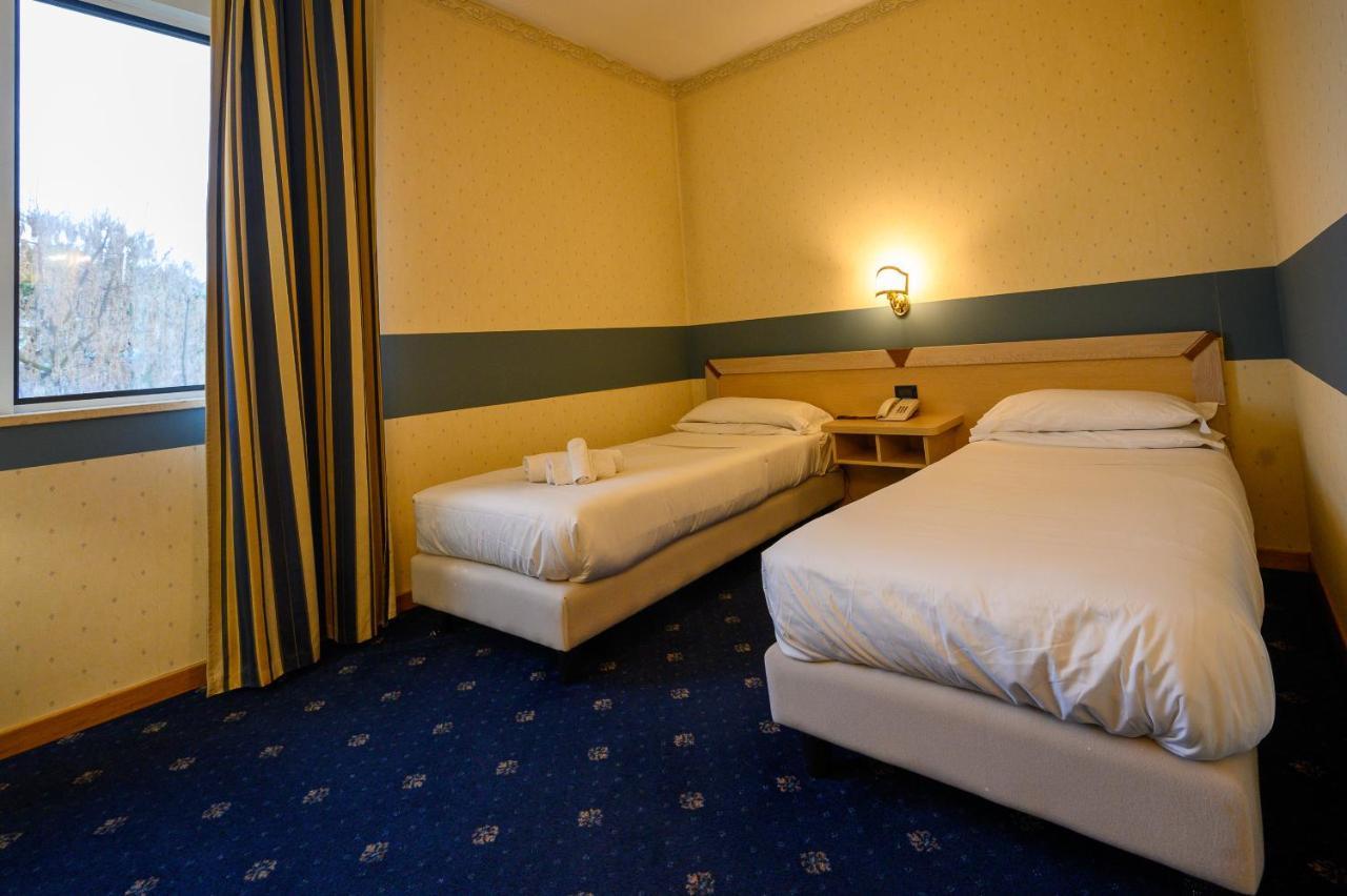 Torre Di Pratolungo 3* Rome