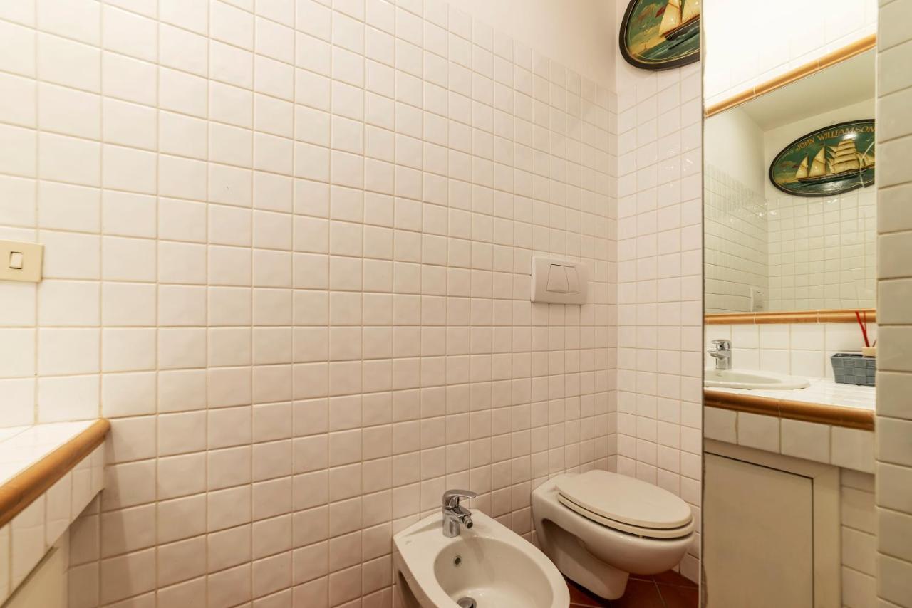 Apartment Spanish Steps Corner