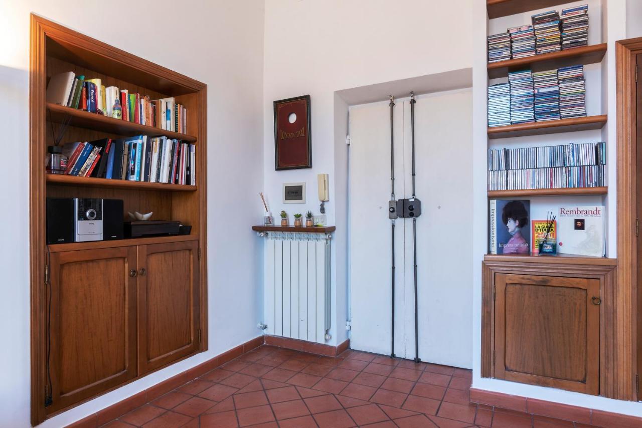 Apartment Spanish Steps Corner Rome