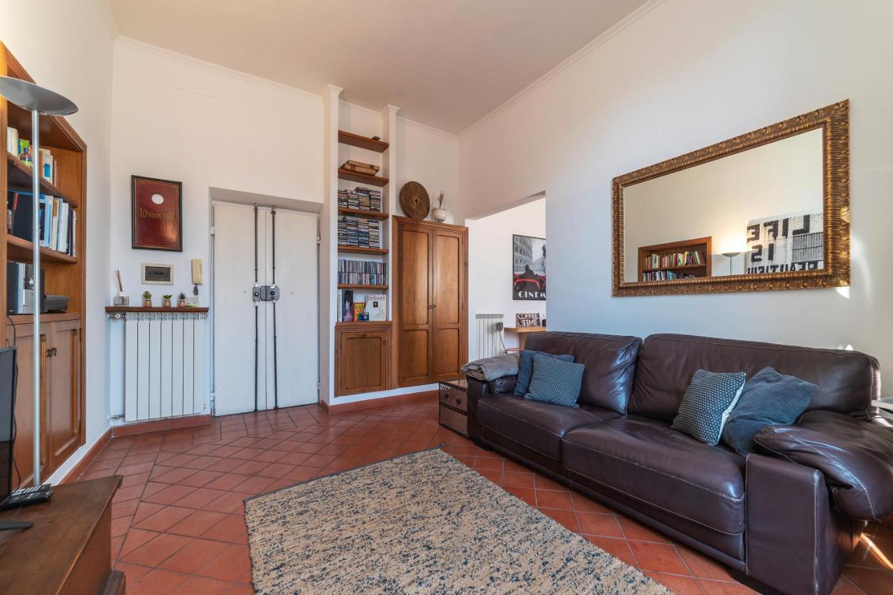 Apartment Spanish Steps Corner Rome