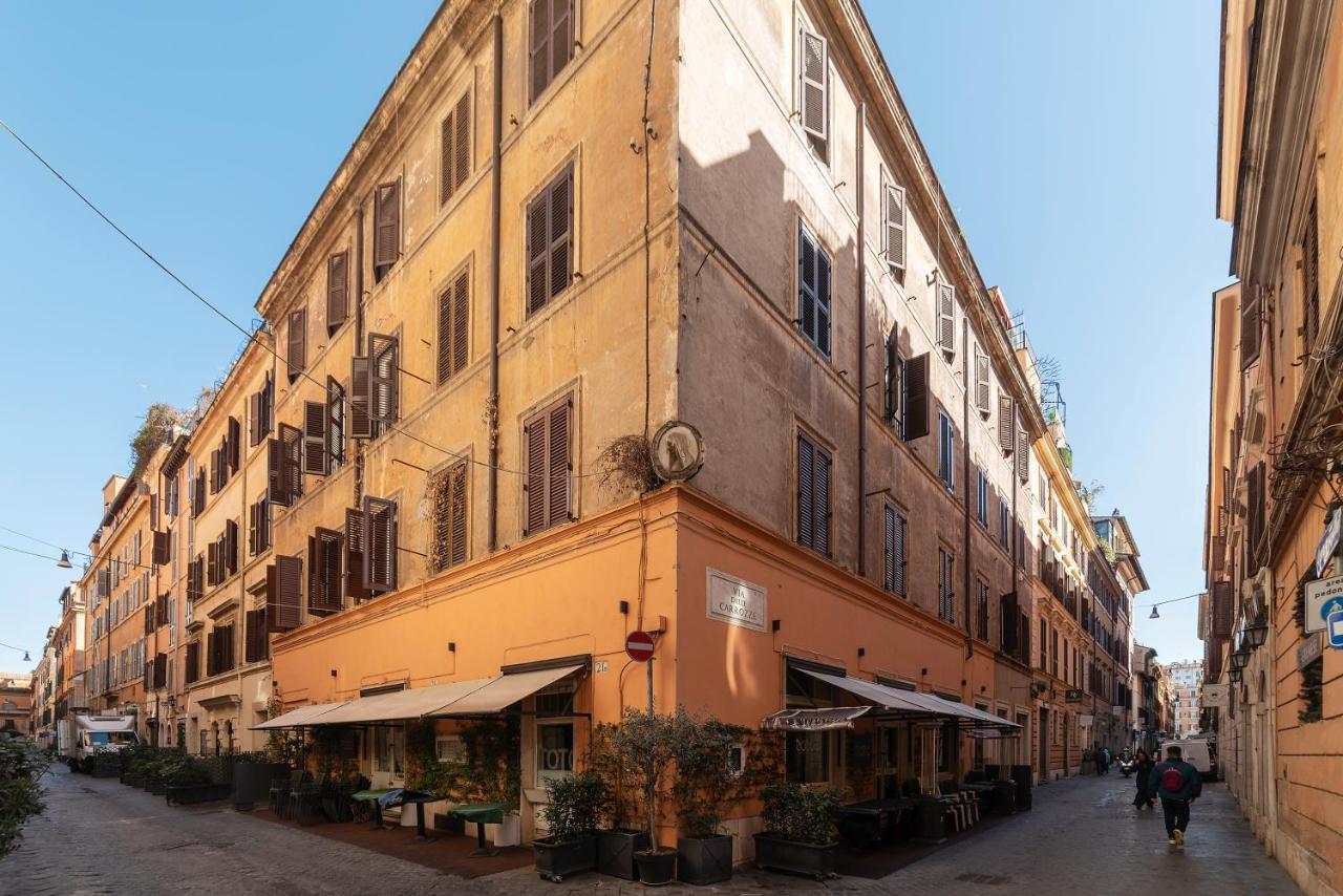Apartment Spanish Steps Corner