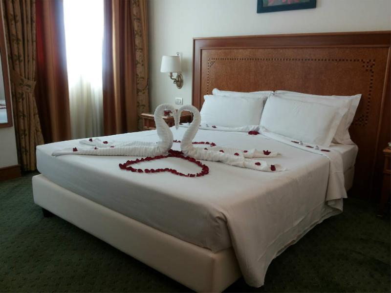 Hotel Sunrise 4*