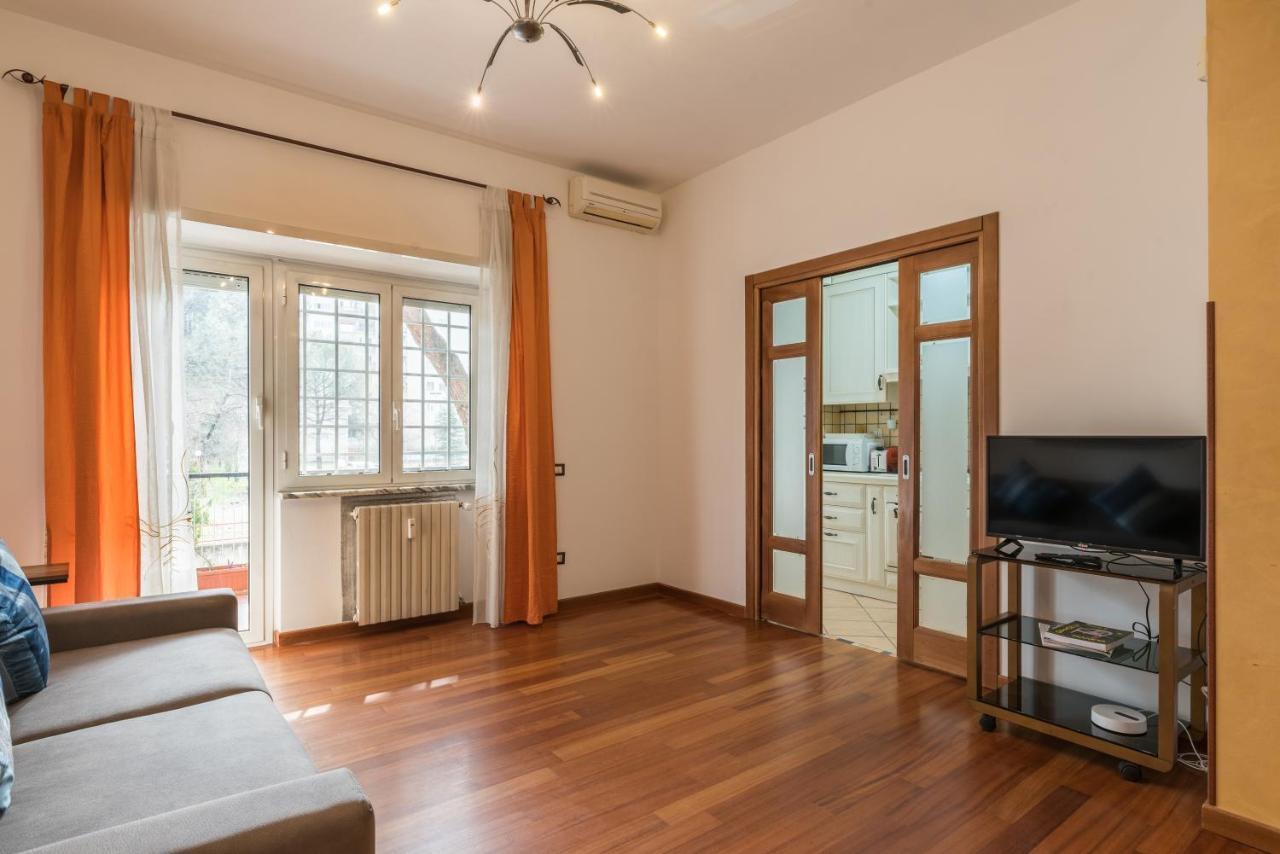Bright 2 Bedroom And Balcony * Rome