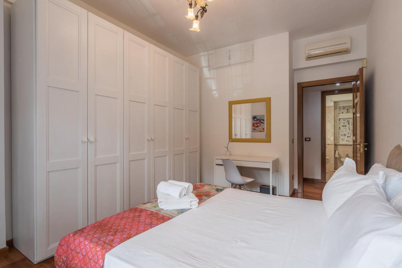 Bright 2 Bedroom And Balcony Apartment Rome