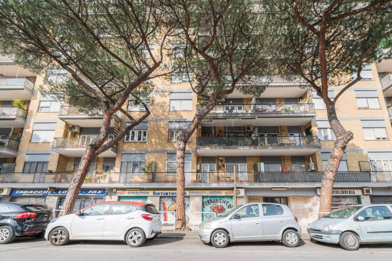 Apartment Bright 2 Bedroom And Balcony *