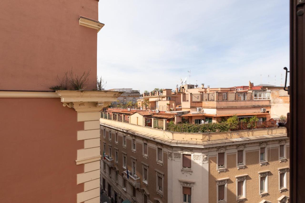 Iflat Veneto Area's Penthouse Apartment *