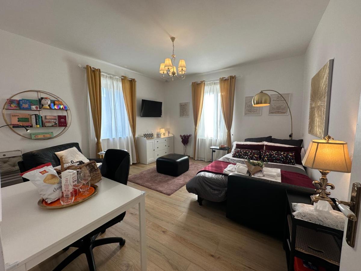Appartamento Gemelli-san Pietro-trastevere-casa Con Posto Auto
