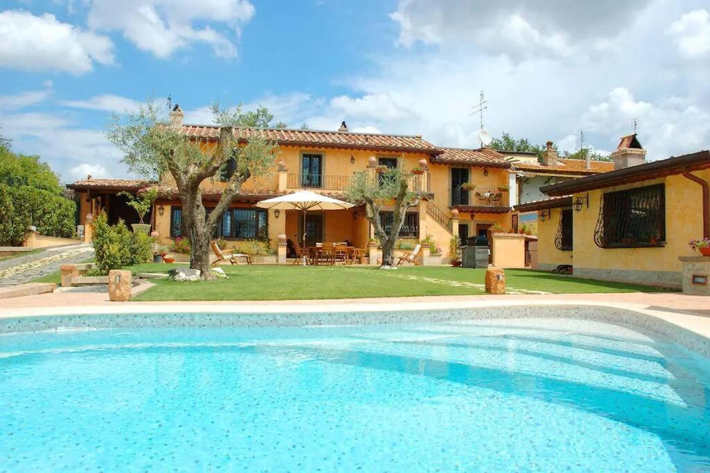 Cosy Penthouse Loft With Stunning View * Roma