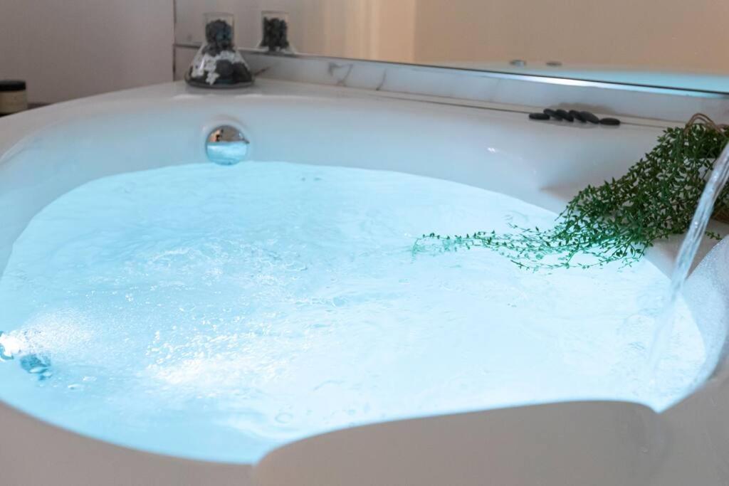 Romantic Jacuzzi Trastevere - Topcollection Apartment Rome