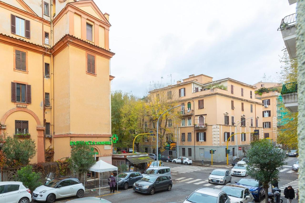 Apartment Pamphili By In *